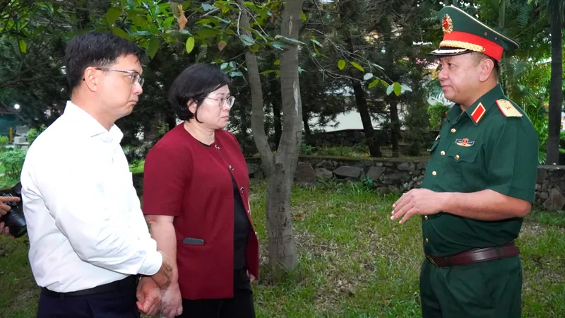TPHCM khảo sát vị trí nghi có hố chôn tập thể liệt sĩ 