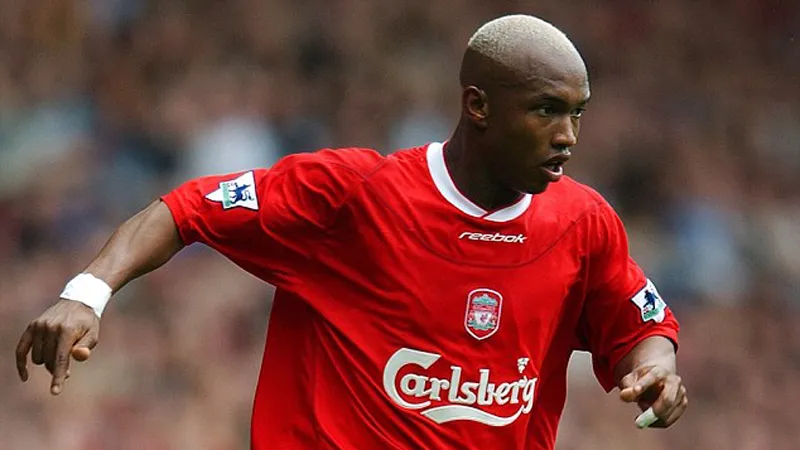 Diouf trong màu áo Liverpool