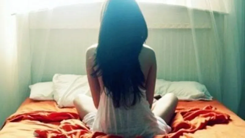  Bắt gã đàn ông dùng clip “mây mưa” tống tiền người tình