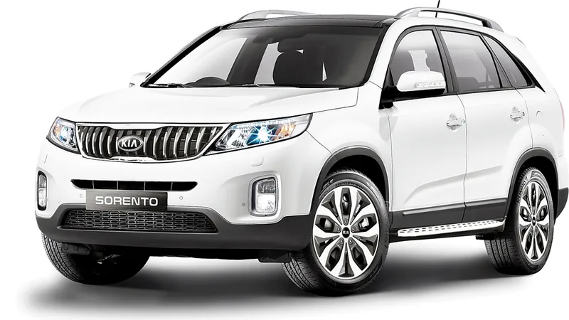 Kia Sorento và Sedona vượt mốc 10.000 xe
