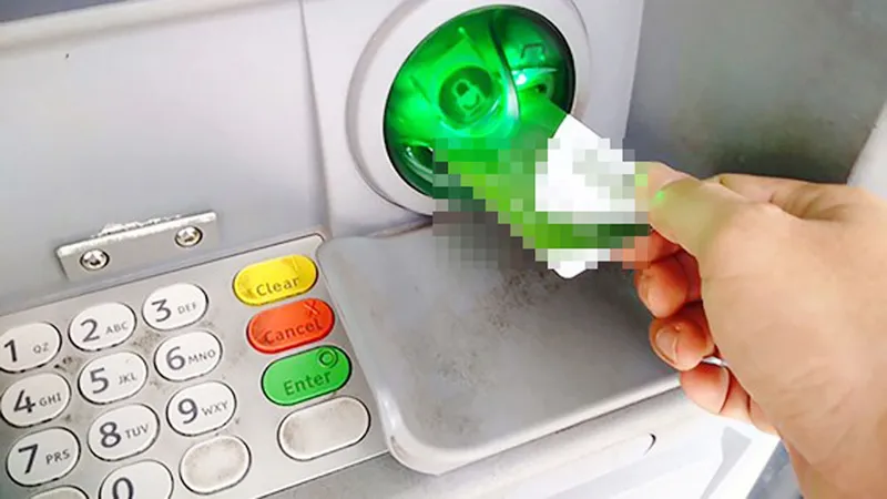 Cảnh giác tội phạm thẻ dịp nghỉ lễ