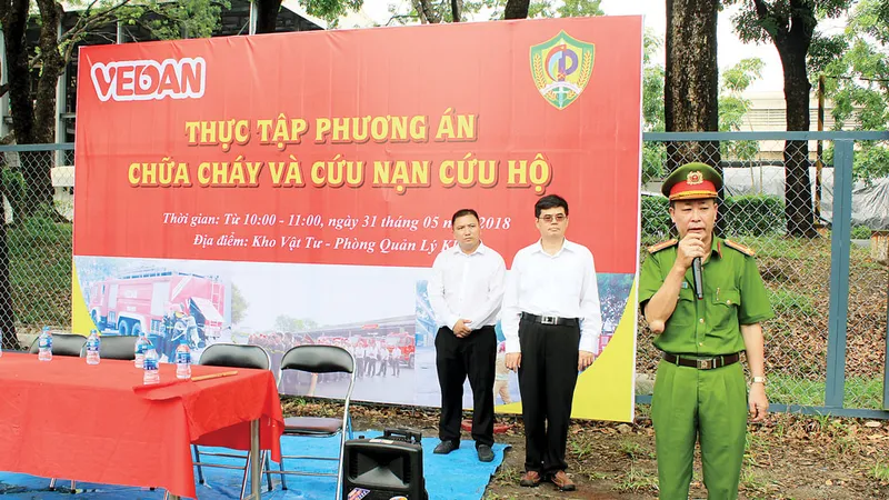 Cảnh sát PCCC Đồng Nai hướng dẫn về chữa cháy và cứu nạn cứu hộ