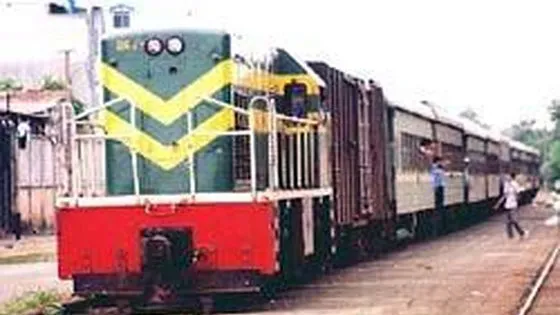 Tiền mất tật mang