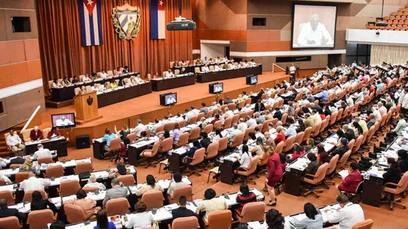 Cuba thông qua dự thảo Hiến pháp mới