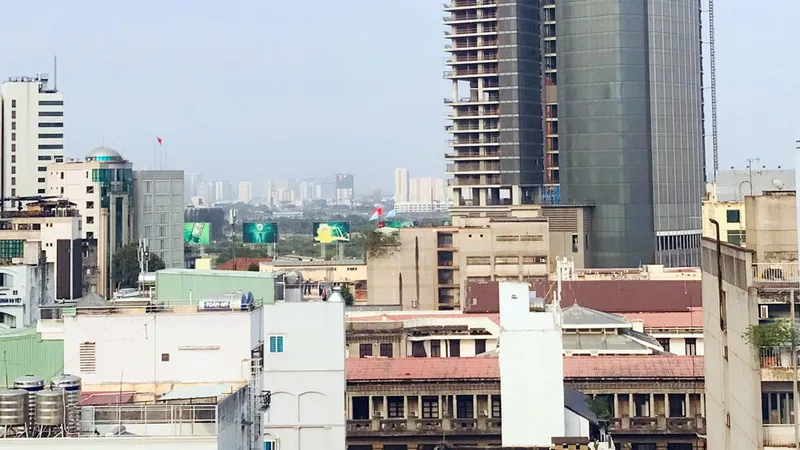 Chuyển động nợ xấu