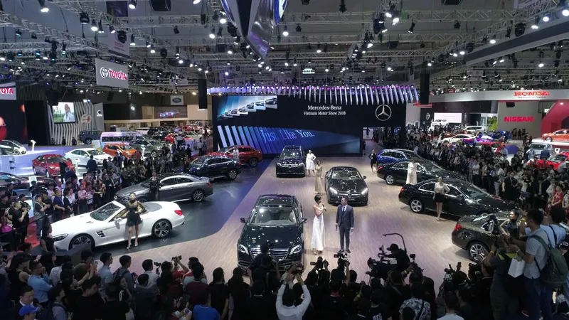 Mercedes-Benz Việt Nam ở VMS 2018: Hiện thực hóa việc sở hữu xe sang