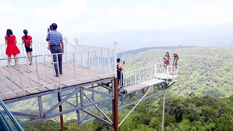 Sống ảo trên đèo Đại Ninh