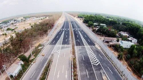 Cao tốc Trung Lương - Mỹ Thuận: Vướng thủ tục giải ngân vốn ngân sách