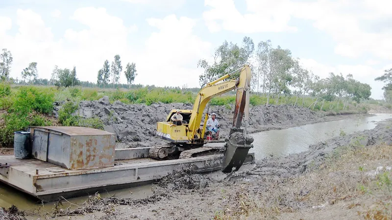 Các tỉnh ĐBSCL cần khẩn trương nạo vét thủy lợi tích trữ nước