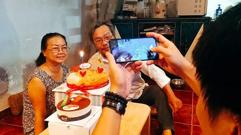 Hạnh phúc gia đình được xây đắp từ sự quan tâm
