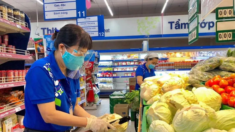 Chuỗi siêu thị Co.opmart đón khách bình thường trở lại từ ngày 1-10