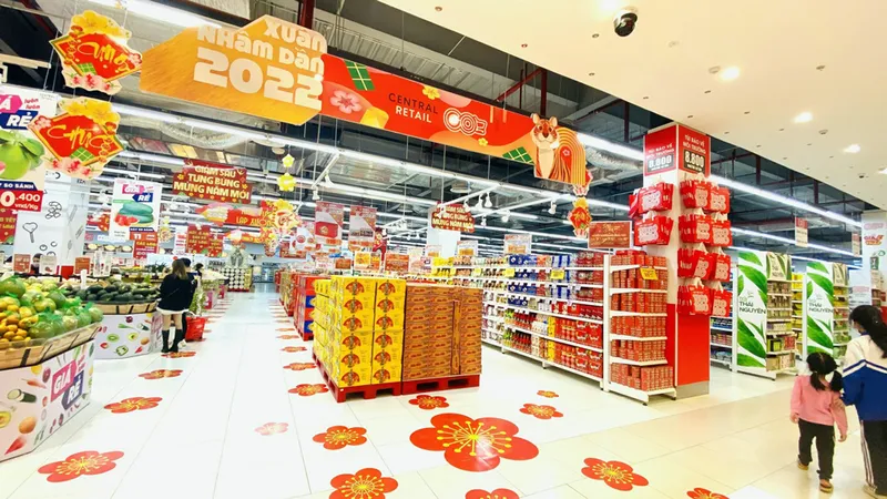 Hàng hóa tết dồi dào, chăm lo tốt cho người lao động