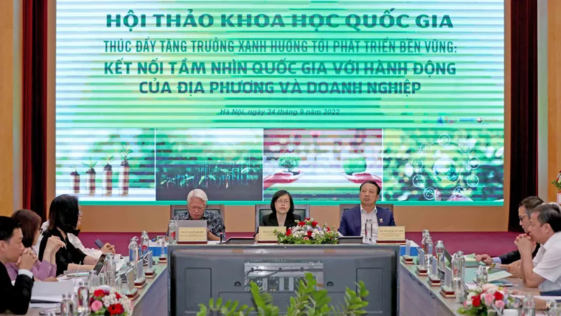 Không xanh thì… âm