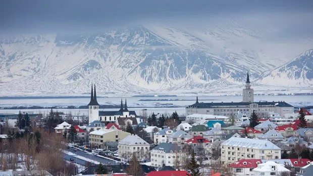 Iceland: Quốc gia hòa bình nhất thế giới