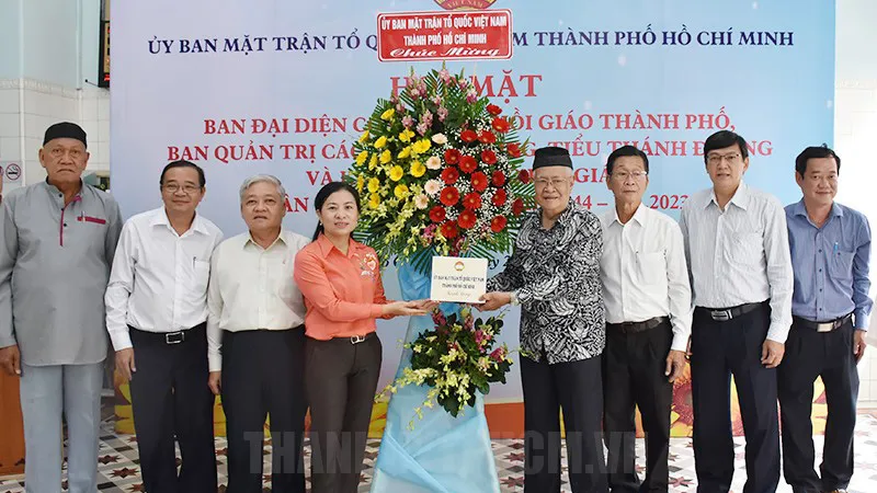 Đồng bào Hồi giáo có nhiều đóng góp vào sự phát triển của thành phố