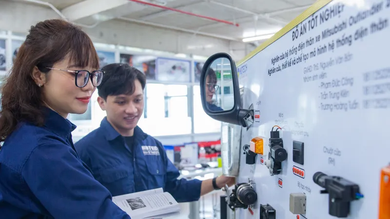 Học ngành Công nghệ ô tô điện ở đại học như thế nào?