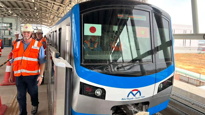 Dự án metro số 1 sẽ được khánh thành trong năm 2023. Ảnh: CAO THĂNG