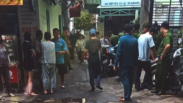 Công an phong tỏa hiện trường vụ cháy 