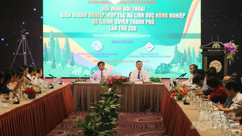 Đề nghị hỗ trợ nông dân vay vốn, phát triển thương hiệu