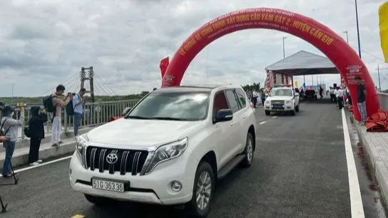 TPHCM: Thông xe cầu Vàm Sát 2