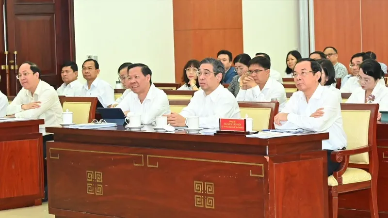 Podcast bản tin tối 13-1: Thành ủy TPHCM ban hành kế hoạch sắp xếp, chuyển giao tổ chức cơ sở đảng 