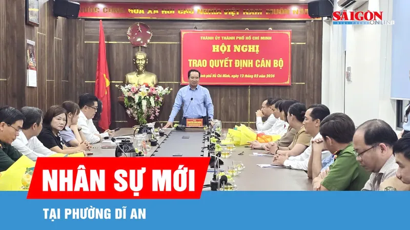 Chủ tịch UBND TPHCM Nguyễn Văn Được trao quyết định cán bộ