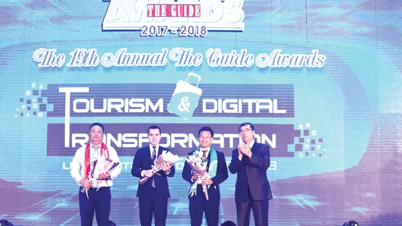 Sanest Tourist đạt giải thưởng The Guide 2017-2018