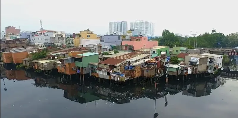 Đến năm 2020: Hoàn thành di dời khoảng 10.000 căn nhà trên và ven kênh rạch