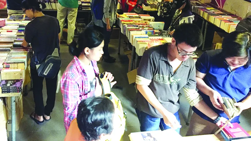 Tưng bừng hội sách cuối năm