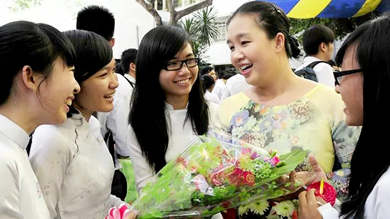 Đừng để học sinh cô độc