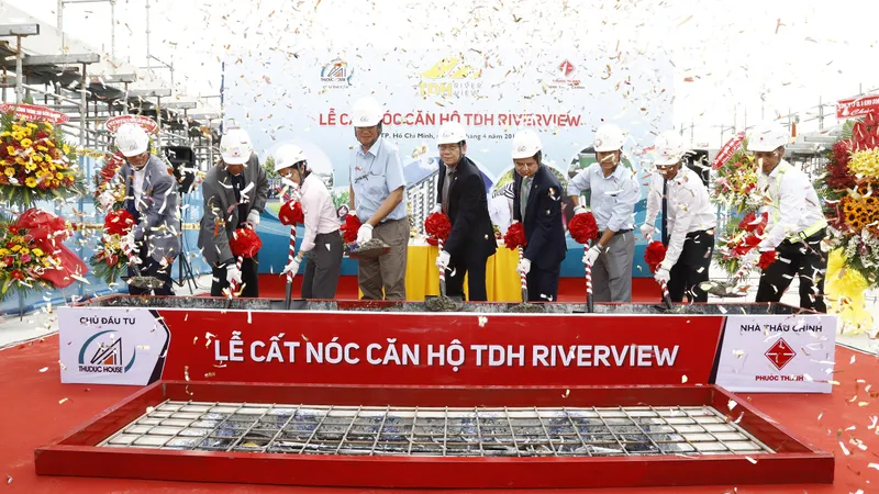 Lễ cất noc căn hộ Riverview TDH