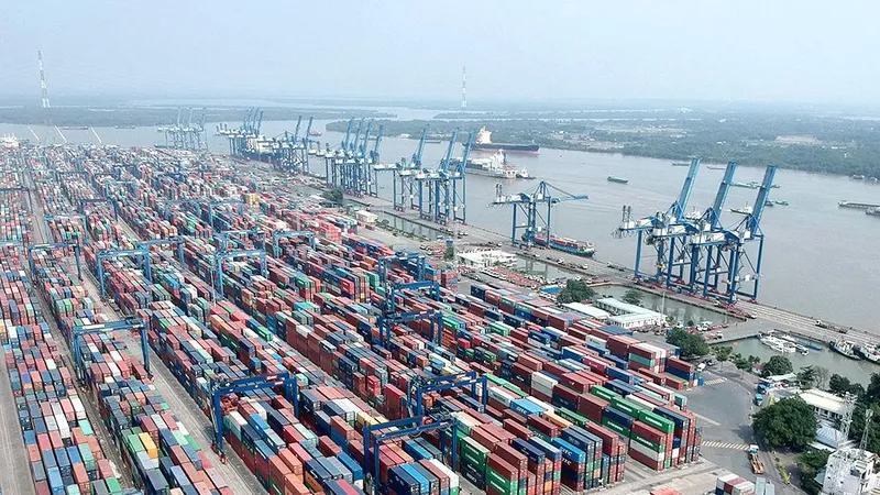 Thay đổi tư duy đầu tư cảng biển