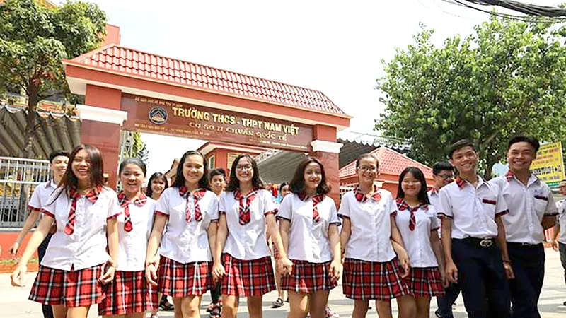 Trường THPT ngoài công lập: Nỗ lực tìm chỗ đứng