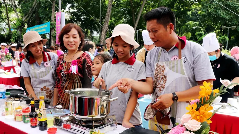 Nhóm bếp lửa yêu thương 