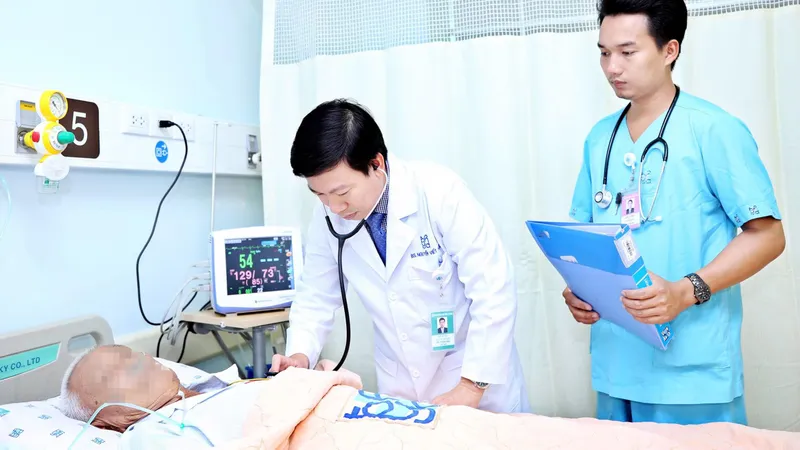 Hệ thống pháp luật về khám chữa bệnh: Cần sớm sửa đổi và hoàn thiện