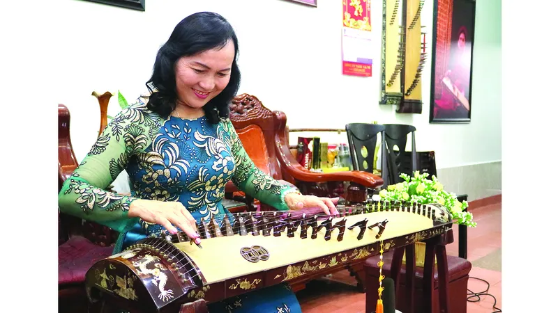 Thổn thức… tiếng đàn tranh 