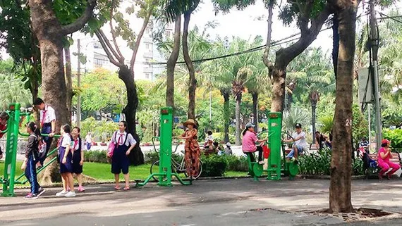 Bố trí 2ha tầng hầm làm bến xe buýt tại Công viên 23-9