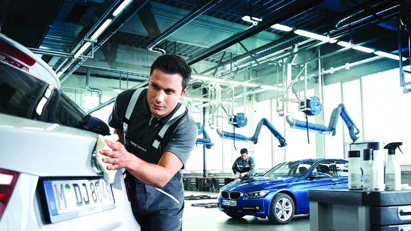 THACO tặng gói chăm sóc ngoại thất tri ân khách hàng BMW và MINI dịp Tết Nguyên đán