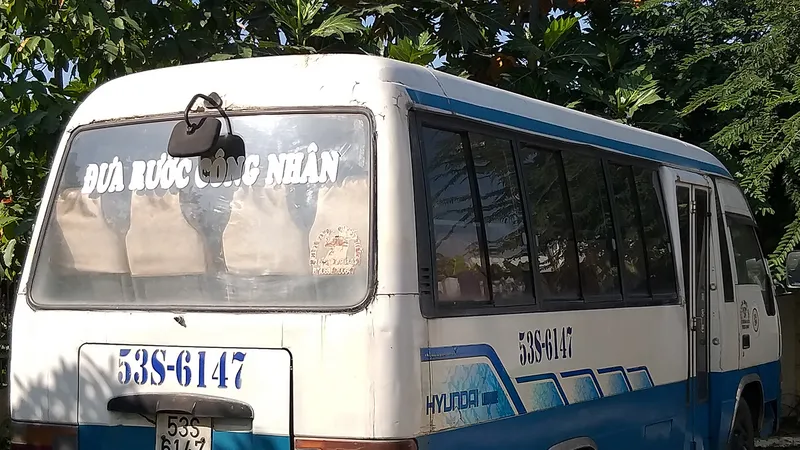 Siết chặt quản lý xe đưa rước học sinh