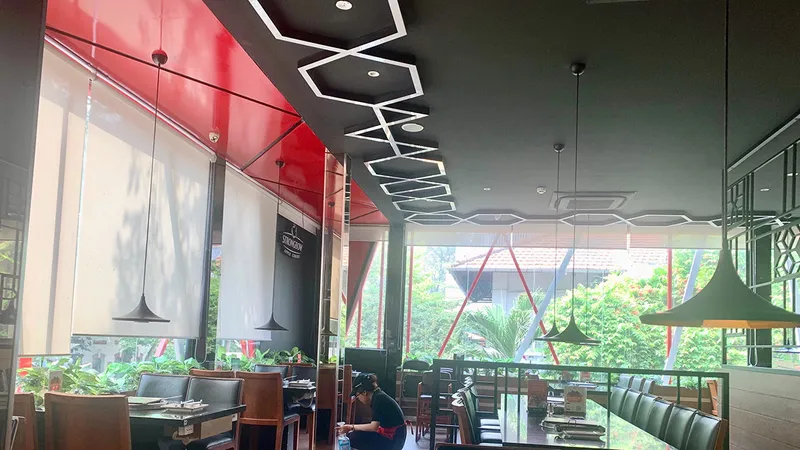Nhà hàng, quán ăn vắng khách