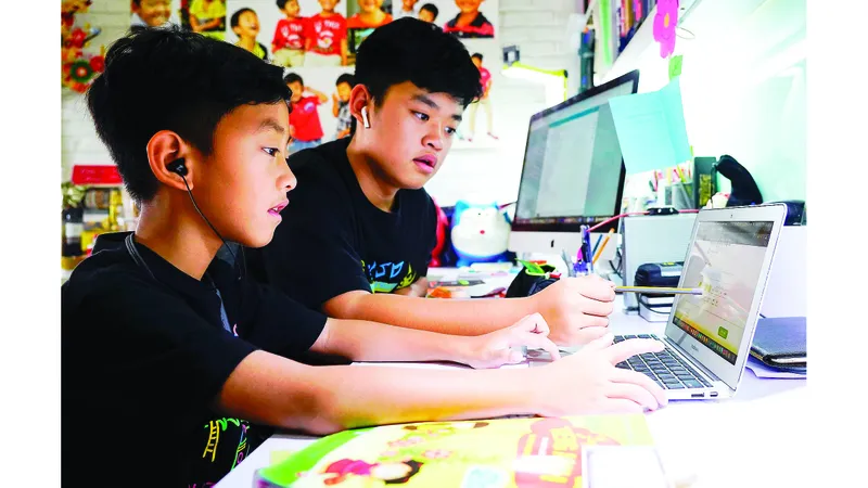 Chạy đua dạy - học trực tuyến
