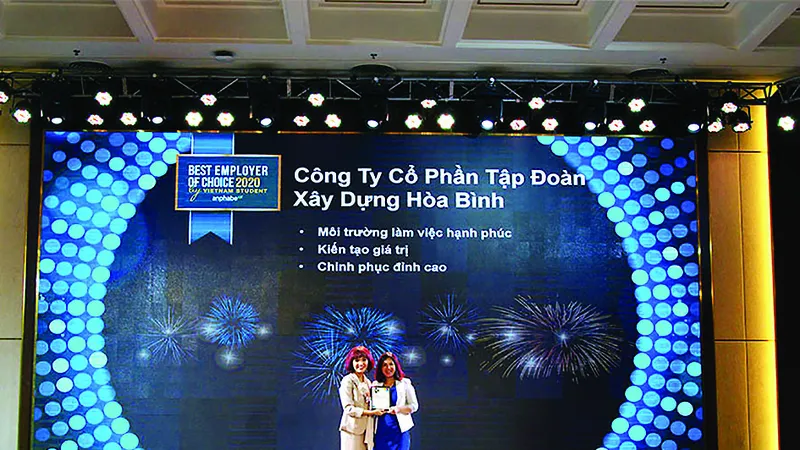 Hòa Bình lọt Tốp 50 Thương hiệu Nhà Tuyển dụng hấp dẫn với sinh viên Việt Nam 2020