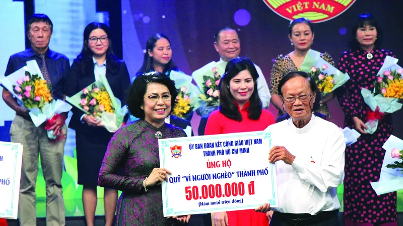 Lan tỏa nghĩa tình