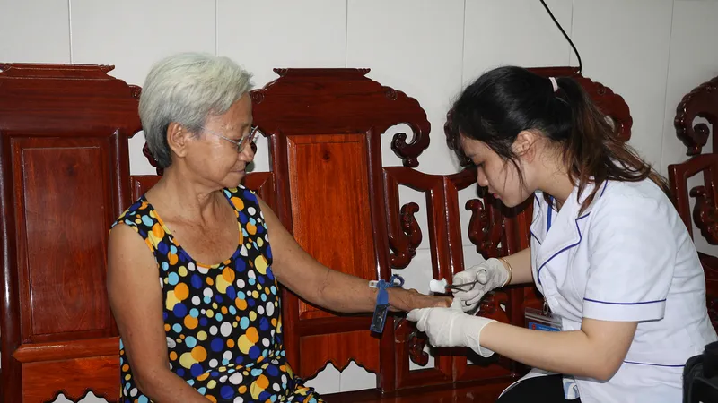 Phòng tránh Covid-19 ở người cao tuổi