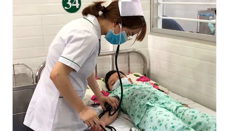 Nỗ lực để 100% học sinh, sinh viên tham gia bảo hiểm y tế