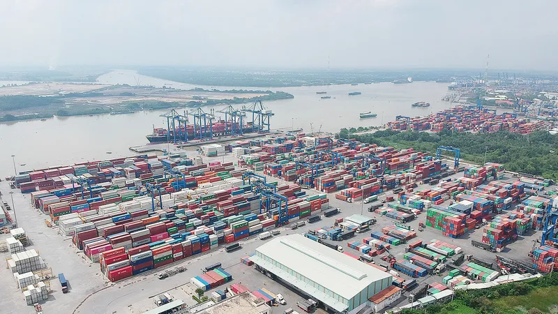 Ngành logistics tăng tốc trước yêu cầu số hóa