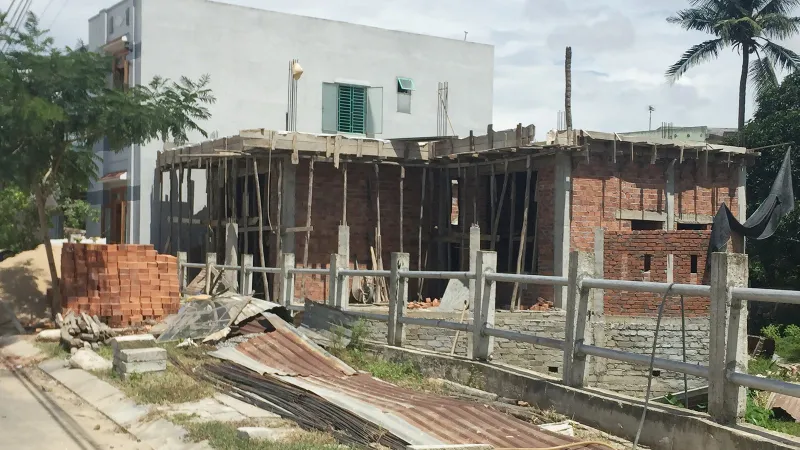 Cách chức một chủ tịch UBND phường để xảy ra xây dựng trái phép