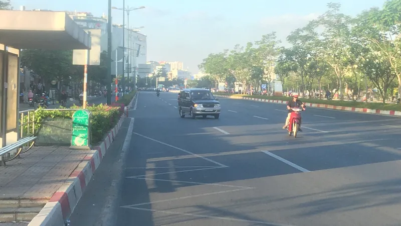 Thu hồi thêm đất 2 bên công trình hạ tầng để tái định cư và bán đấu giá: Hài hòa lợi ích đôi bên