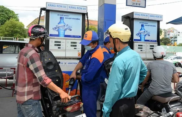 Sẽ rút giấy phép 4-5 doanh nghiệp kinh doanh xăng dầu