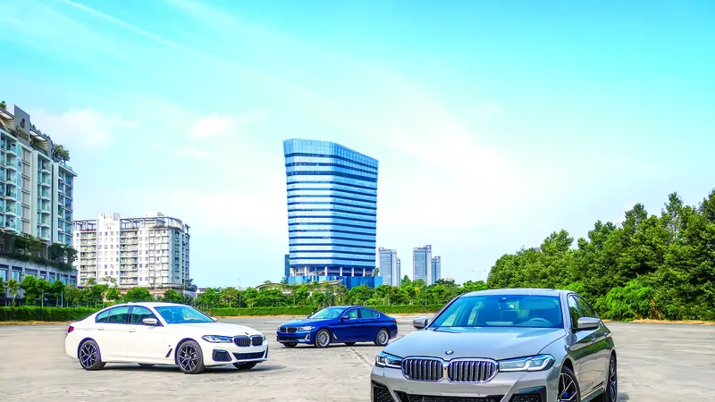 BMW 5 Series mới chính thức ra mắt tại Việt Nam: Thay đổi để dẫn đầu 